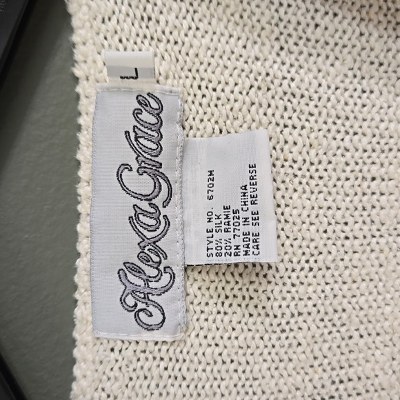 Alexa Grace Sweater - Picture 4 of 5